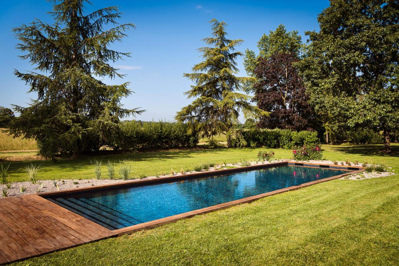 Case Zucchi Bioagriturismo Castelnuovo Fogliani Kültér fotó